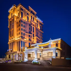 4* فندق راديسون بلو بلازا